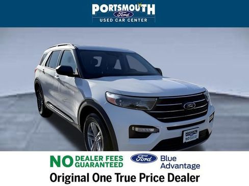 Certified 2022 Ford Explorer XLT w/ Equipment Group 202A AWD/4WD image 30