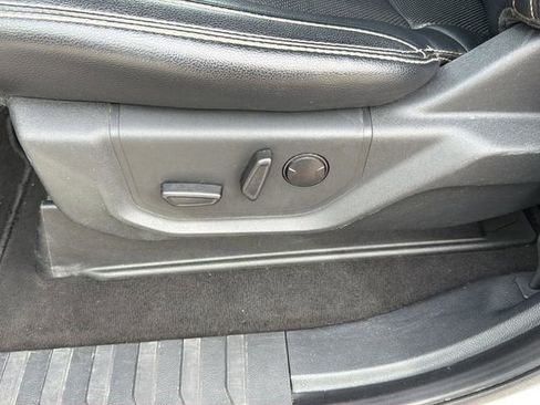 Used 2022 Ford F250 Lariat w/ Tremor Off-Road Package image 21