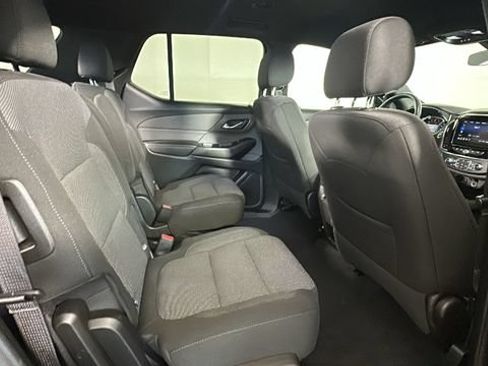 Used 2023 Chevrolet Traverse LT AWD/4WD image 28