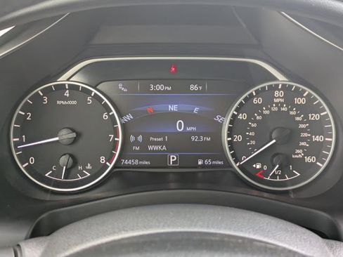 Used 2018 Nissan Murano SL w/ Moonroof Package image 35