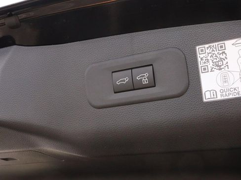 New 2026 Toyota Crown Signia image 8