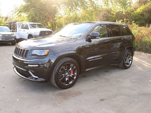 Used 2016 Jeep Grand Cherokee SRT AWD/4WD image 3