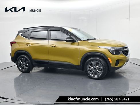 Used 2024 Kia Seltos S image 1