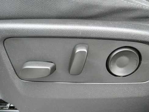 Certified 2024 GMC Sierra 1500 Elevation image 26