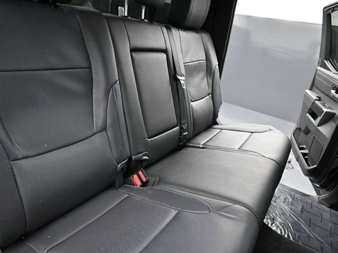 Used 2025 Toyota Tundra Platinum AWD/4WD image 14