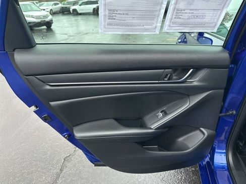 Used 2022 Honda Accord Sport Special Edition image 17