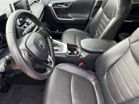 Used 2020 Toyota RAV4 Limited w/ Limited Grade Weather Package AWD/4WD image 20