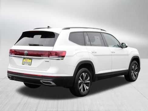 Certified 2026 Volkswagen Atlas SE AWD/4WD image 7