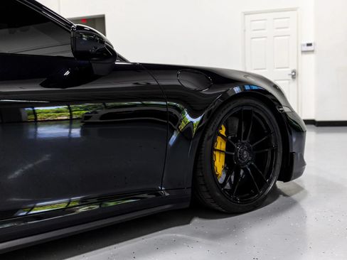 Used 2022 Porsche 911 Turbo S AWD/4WD image 24