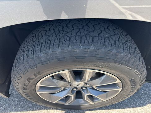 Used 2020 Chevrolet Silverado 1500 RST AWD/4WD image 4