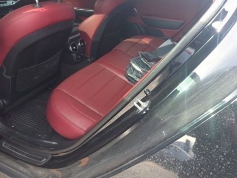 Used 2018 Kia Stinger GT2 image 9