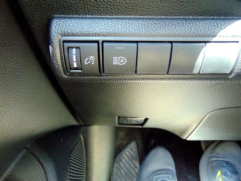 Used 2022 Toyota Corolla SE image 28