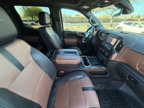 Used 2019 Chevrolet Silverado 1500 High Country w/ Max Trailering Package image 10