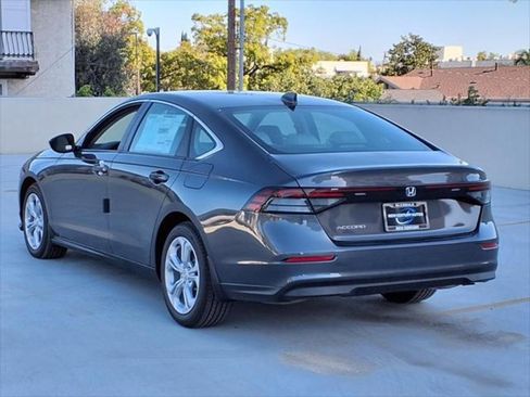 New 2025 Honda Accord LX image 6