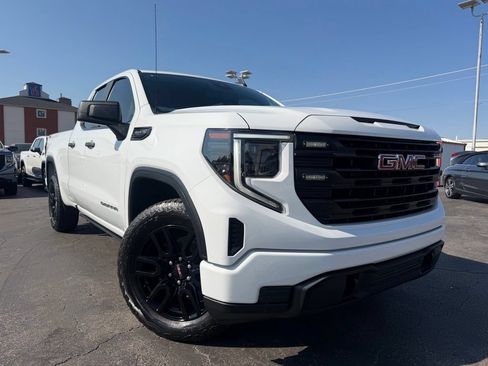 Used 2024 GMC Sierra 1500 Pro w/ Graphite Edition AWD/4WD image 2