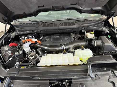 Used 2023 Ford F150 Lariat w/ Equipment Group 502A High image 28