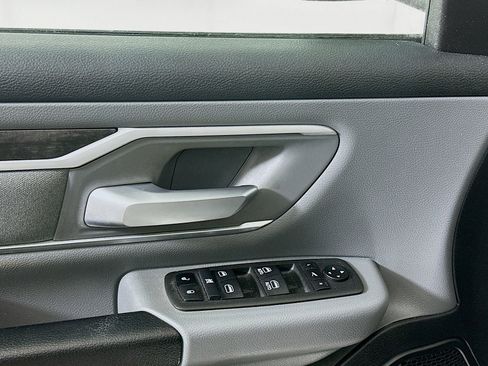 Used 2021 RAM 1500 Big Horn image 15