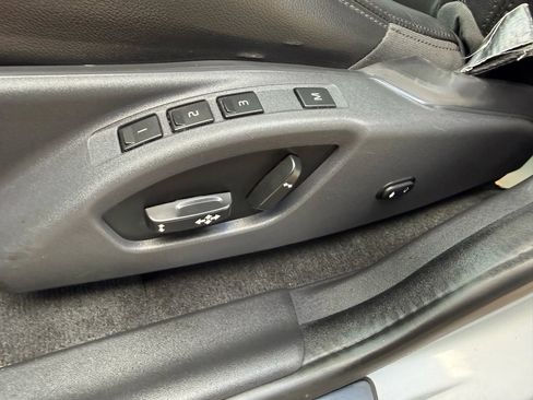 Used 2016 Volvo XC60 T5 Premier w/ Proximity Package image 23