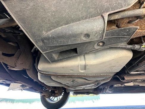 Used 2009 Ford Focus SE FWD image 19