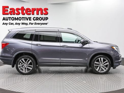 Used 2016 Honda Pilot Touring image 4