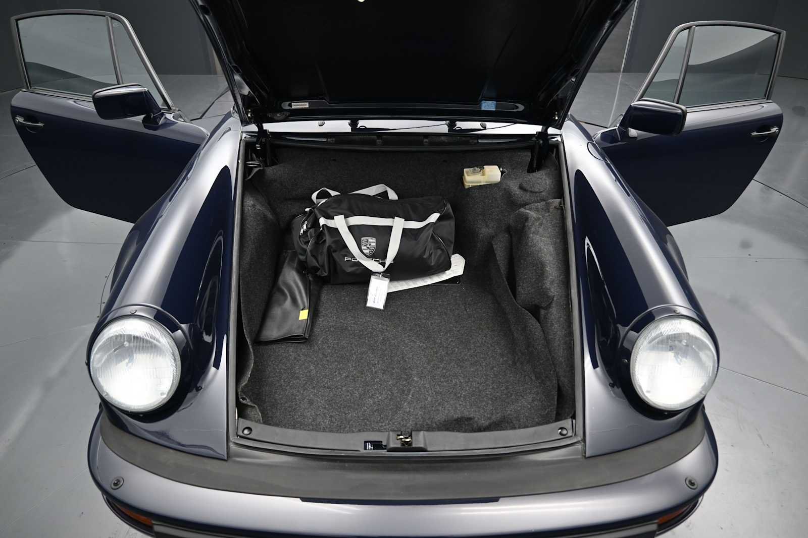 Used 1987 Porsche 911 Carrera RWD image 21