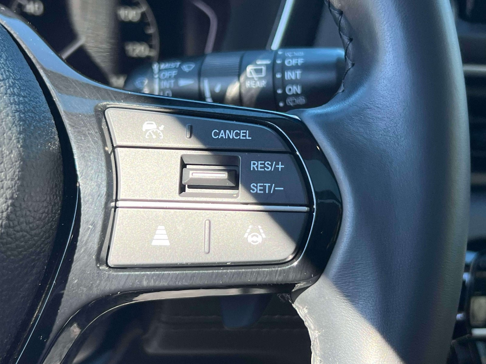 Used 2024 Honda Pilot Touring image 21