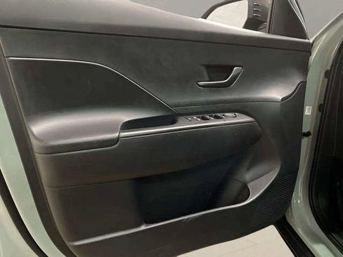 Used 2026 Hyundai Kona SEL Sport FWD image 27