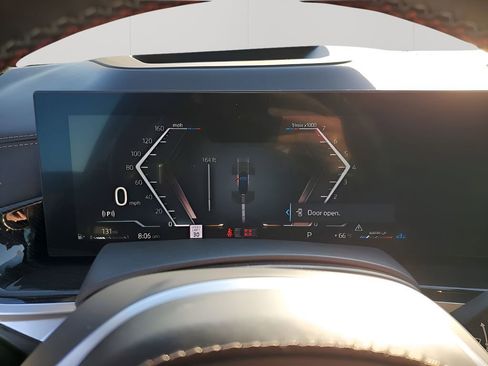 Used 2023 BMW X7 M60i w/ Executive Package image 38