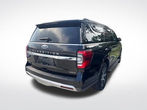 Used 2024 Ford Expedition Max Limited AWD/4WD image 3