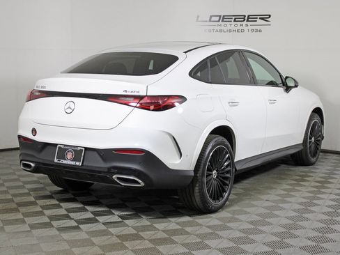 Certified 2025 Mercedes-Benz GLC 300 4MATIC image 5