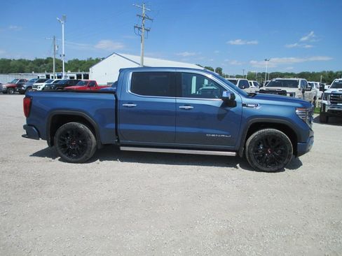New 2026 GMC Sierra 1500 Denali AWD/4WD image 3