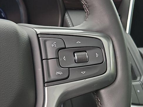 Used 2023 Chevrolet Tahoe LT w/ LT Signature Package AWD/4WD image 23