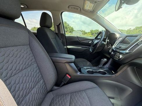 Used 2020 Chevrolet Equinox LT w/ Driver Convenience Package FWD image 14