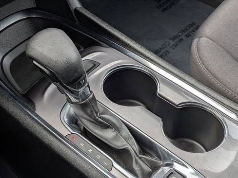 Used 2023 Chevrolet Malibu LT image 12