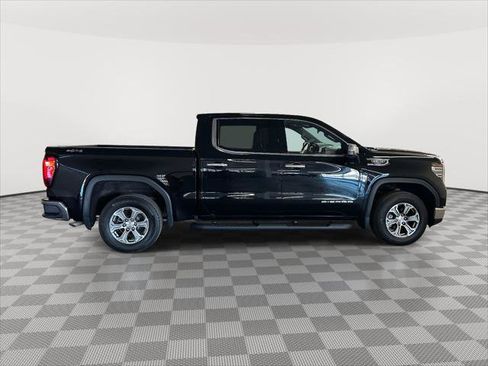 Certified 2024 GMC Sierra 1500 SLT image 2