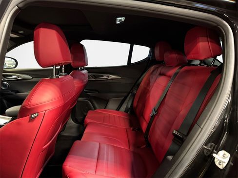 Used 2024 Dodge Hornet R/T Plus w/ R/T Blacktop Package image 24