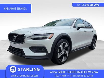 Used 2025 Volvo V60 B5 Cross Country Plus