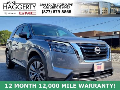 Used 2024 Nissan Pathfinder SV