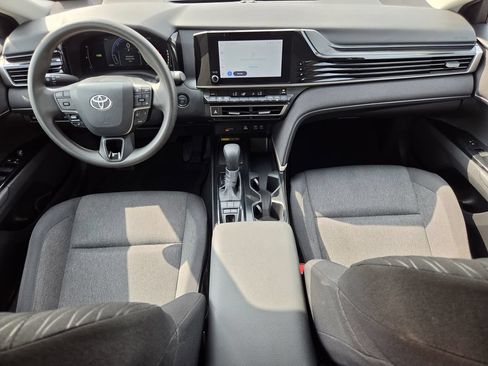 Used 2025 Toyota Camry LE w/ Convenience Package FWD image 13