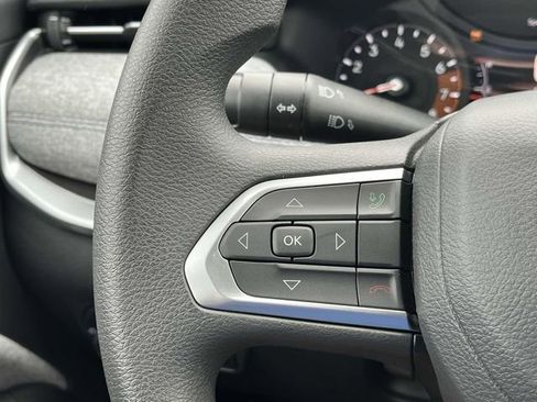 New 2025 Jeep Compass Sport image 20