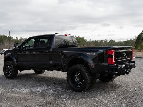 Used 2026 Ford F450 Lariat AWD/4WD image 18