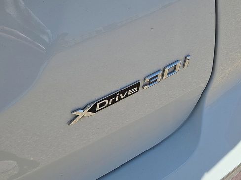 Used 2023 BMW X3 xDrive30i w/ Convenience Package AWD/4WD image 13