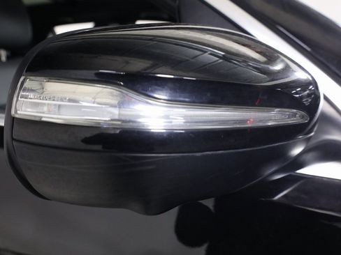 Used 2023 Mercedes-Benz GLE 450 4MATIC image 52