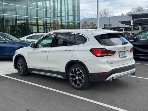 Used 2021 BMW X1 xDrive28i w/ Convenience Package AWD/4WD image 4