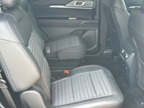 New 2026 Ford Explorer ST-Line RWD image 17