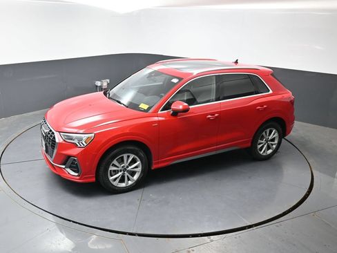 Used 2025 Audi Q3 2.0T Premium AWD/4WD image 47