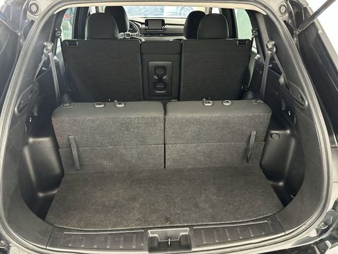 Used 2023 Mitsubishi Outlander ES image 29