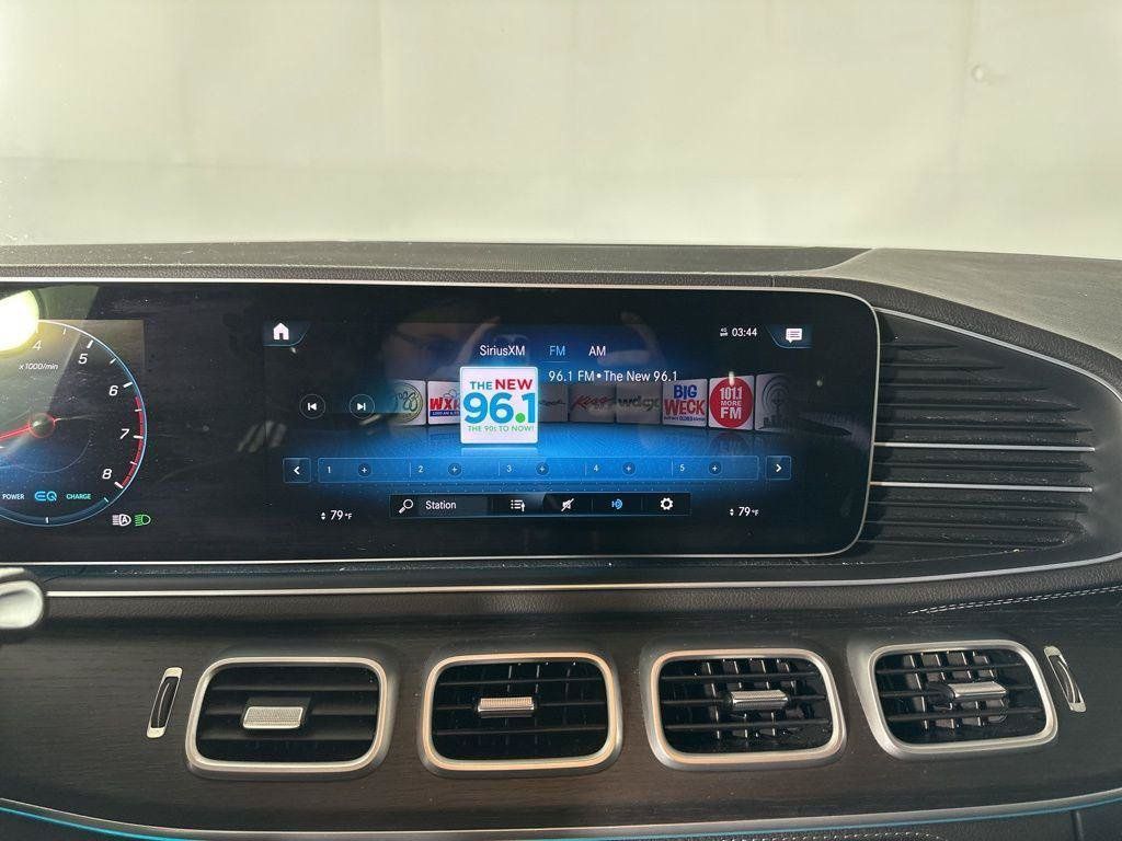 Used 2023 Mercedes-Benz GLS 450 4MATIC image 12