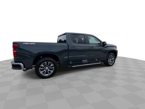 Used 2026 Chevrolet Silverado 1500 LT AWD/4WD image 2