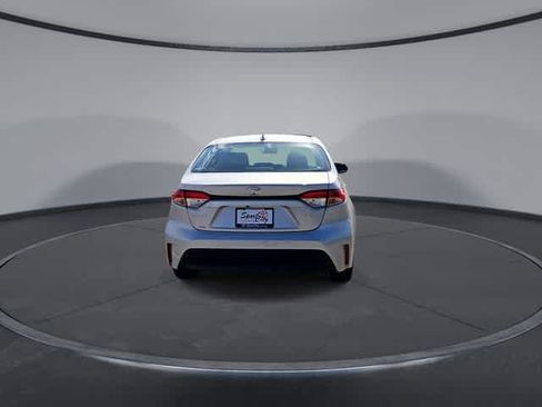 Used 2023 Toyota Corolla LE FWD image 7